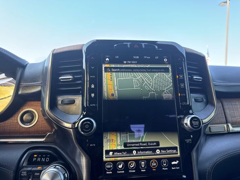 New 2023 GMC Savana 2500 w/ Driver Convenience Package image 24