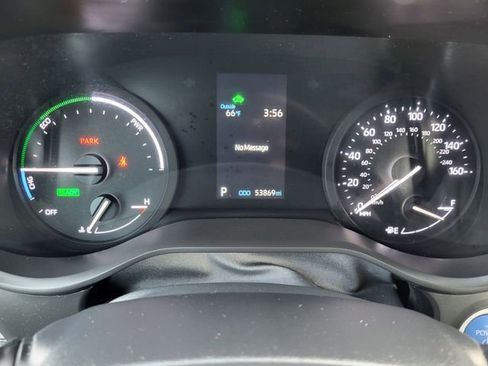 Used 2022 Toyota Sienna XLE image 22