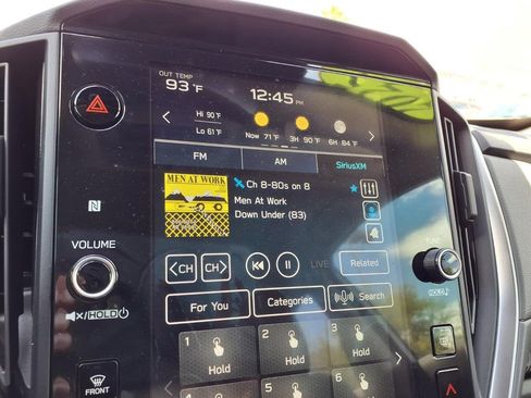 Certified 2025 Subaru Crosstrek 2.0i Premium image 3