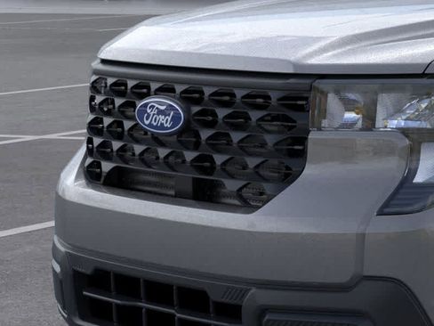 New 2026 Ford Maverick XL image 18