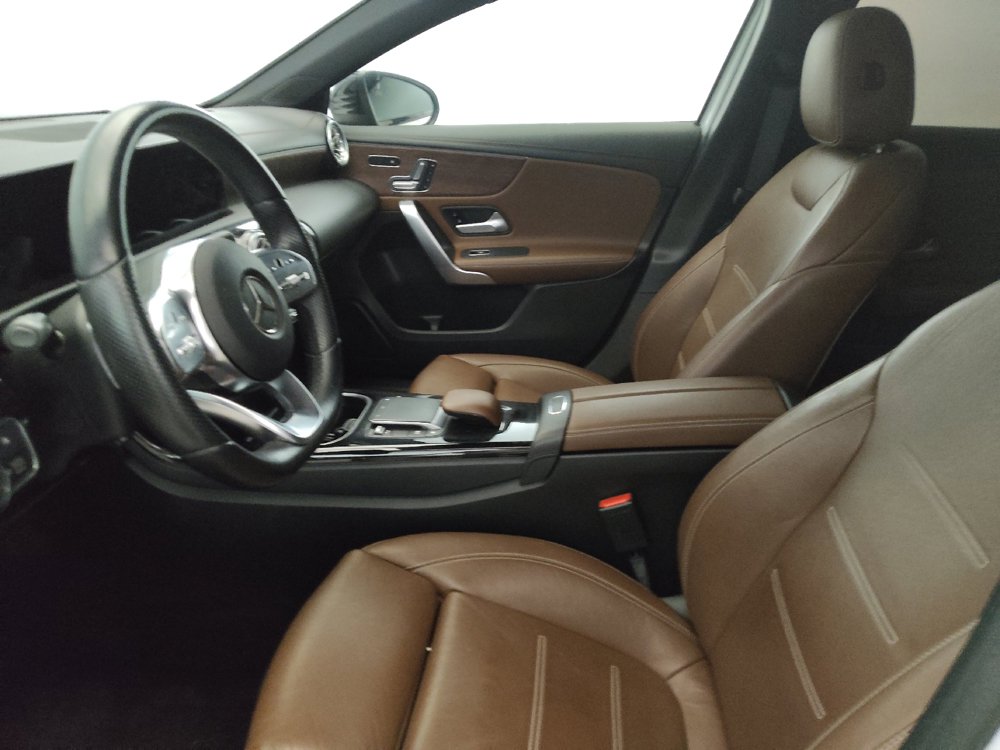 Used 2022 Mercedes-Benz A 220 4MATIC image 17