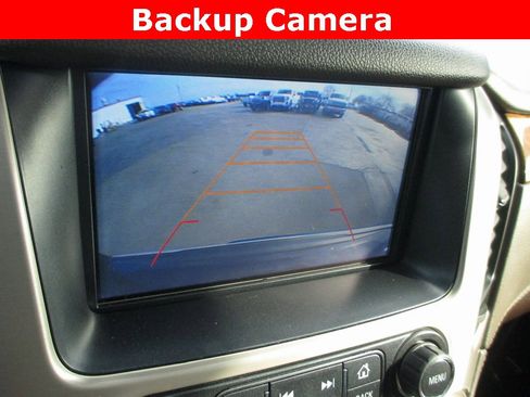 Used 2017 GMC Yukon Denali w/ Open Road Package image 16