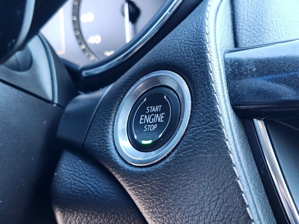 Used 2024 Cadillac CT5 Luxury w/ Sun And Sound Package AWD/4WD image 23
