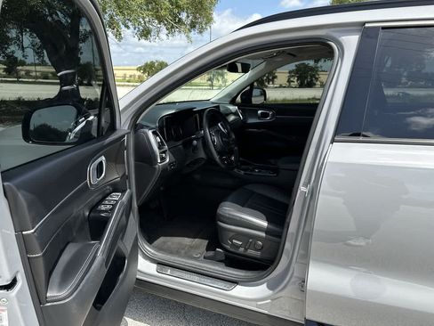 Used 2022 Kia Sorento SX FWD image 10
