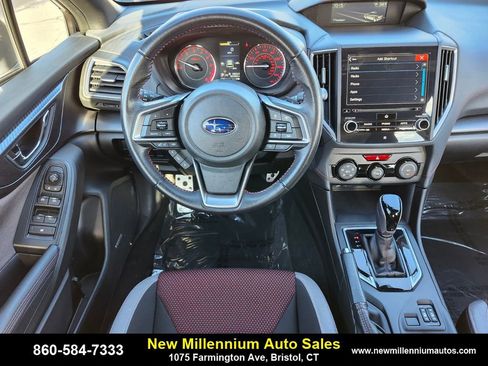 Used 2022 Subaru Impreza 2.0i Sport image 14