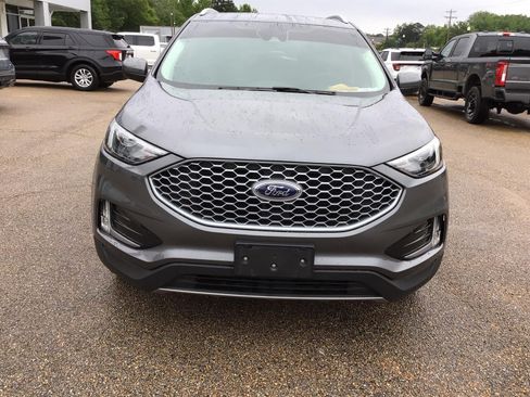 Certified 2023 Ford Edge SEL w/ Convenience Package AWD/4WD image 6