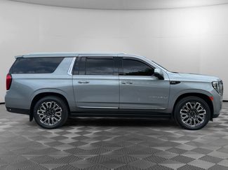 Used 2023 GMC Yukon XL Denali Ultimate AWD/4WD video 4
