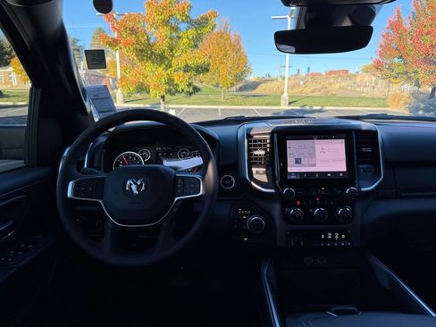 New 2025 RAM 1500 Big Horn image 28