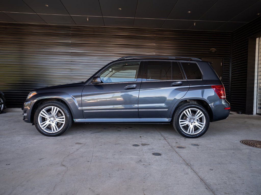 Used 2015 Mercedes-Benz GLK 350 2WD image 2