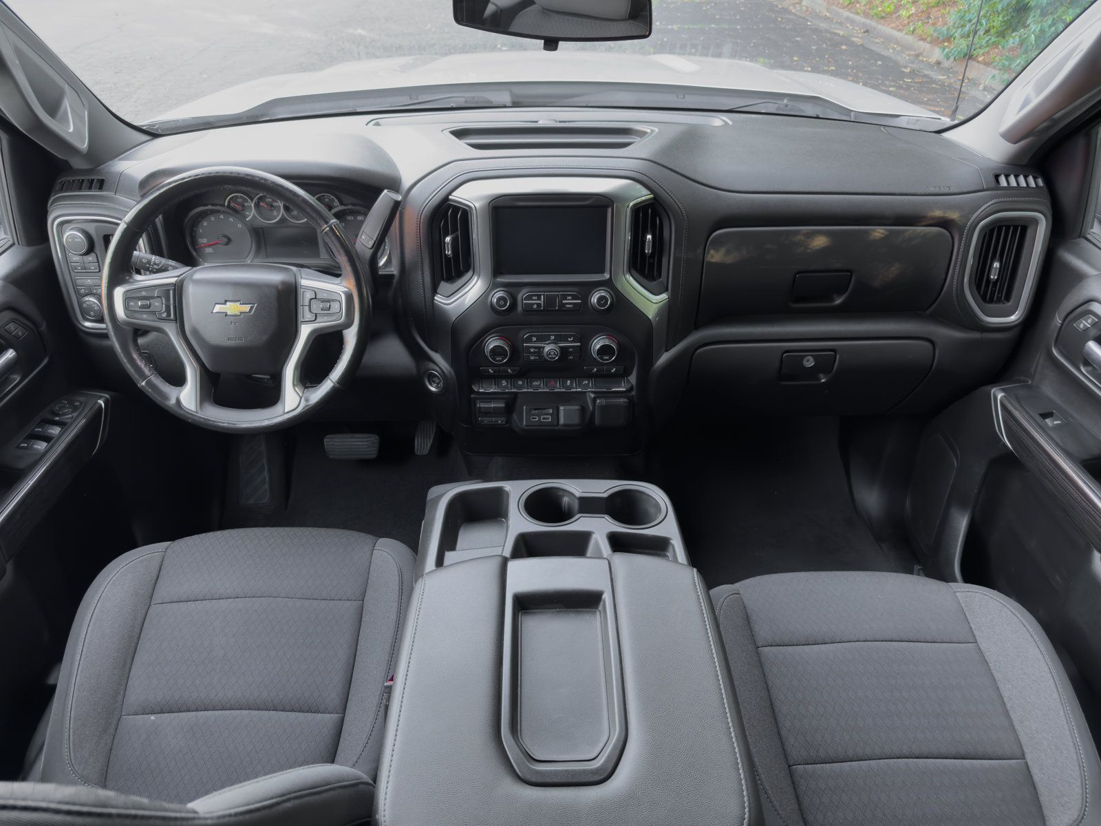 Used 2020 Chevrolet Silverado 1500 LT w/ All-Star Edition AWD/4WD image 5