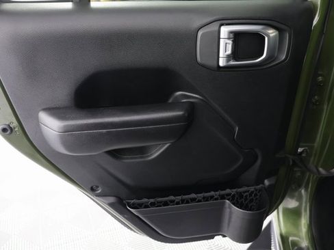 Used 2020 Jeep Wrangler Unlimited Rubicon w/ Quick Order Package 28Y Recon image 26