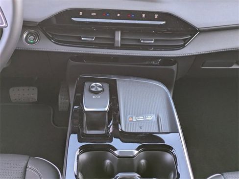 New 2025 Buick Enclave Sport Touring w/ Power Package image 22