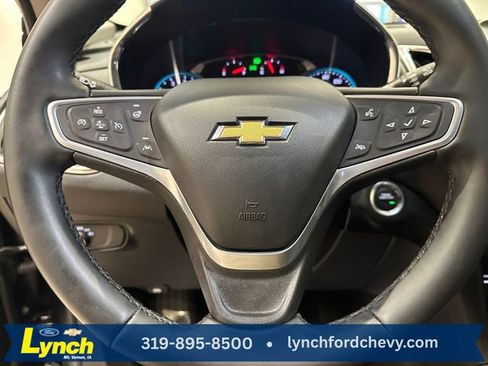 Used 2023 Chevrolet Equinox LT image 9