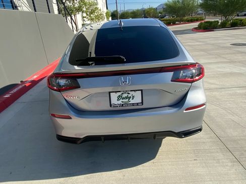 Used 2024 Honda Civic Sport image 5