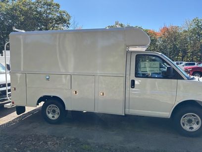 New 2025 Chevrolet Express 3500 w/ Power Convenience Package