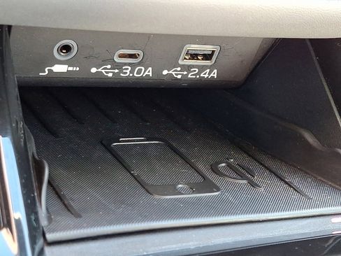 Used 2023 Subaru Outback Premium image 26