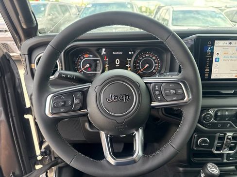 New 2026 Jeep Wrangler Unlimited Sahara AWD/4WD image 10