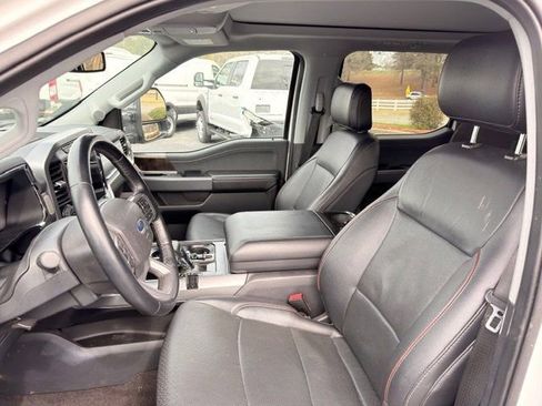 Used 2021 Ford F150 Lariat w/ Max Trailer Tow Package AWD/4WD image 5