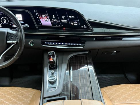 Used 2021 Cadillac Escalade Sport w/ Driver Assist Tech Package image 29