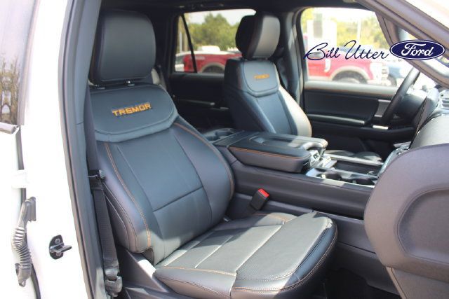 New 2027 Ford Expedition Tremor w/ Driver's Package AWD/4WD image 7
