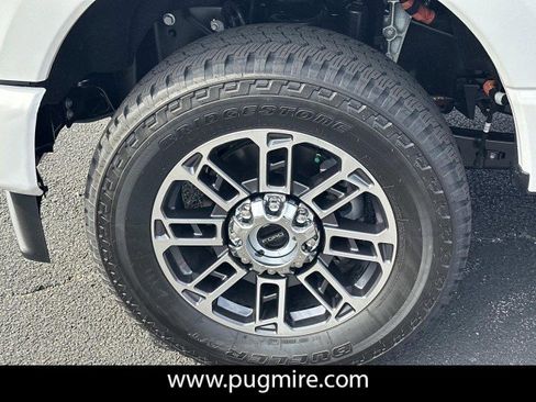 New 2026 Ford F350 Platinum w/ Platinum Plus Package image 11