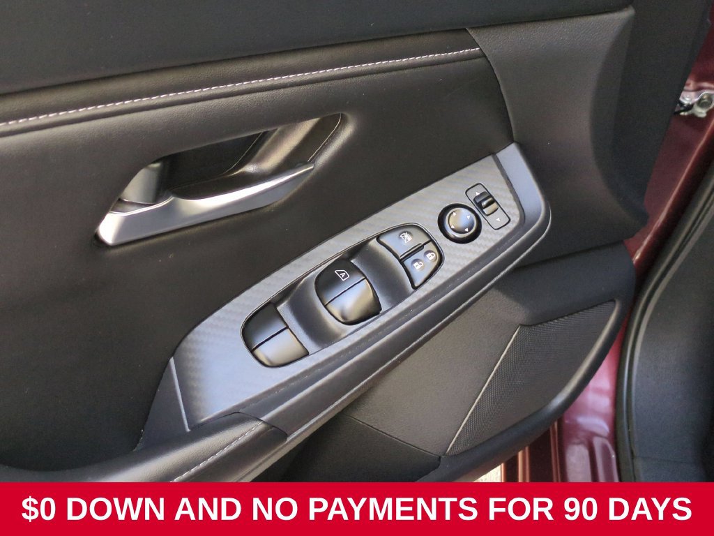 Used 2025 Nissan Sentra SV FWD image 10