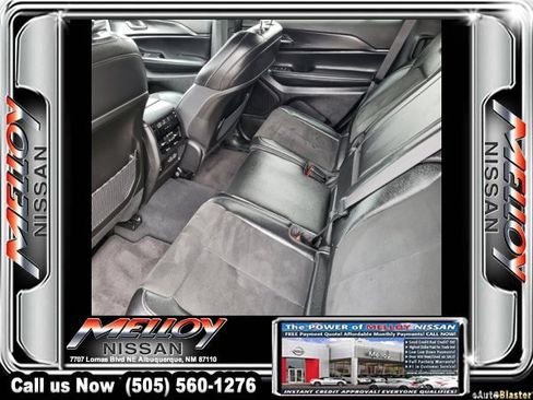 Used 2024 Jeep Grand Cherokee L Laredo image 19