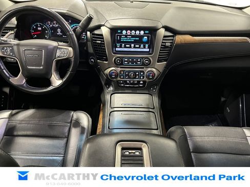 Used 2018 GMC Yukon Denali w/ Denali Ultimate Package AWD/4WD image 32