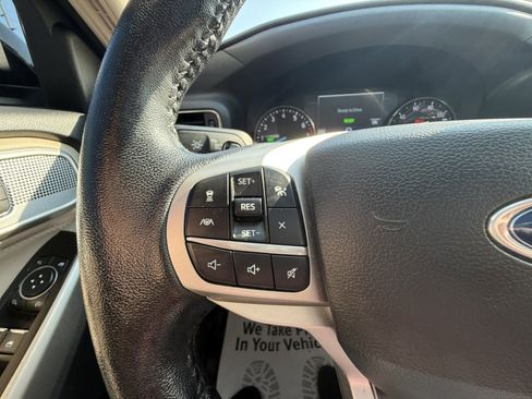 Used 2021 Ford Explorer Limited w/ Hybrid Equipment Group 310A image 22
