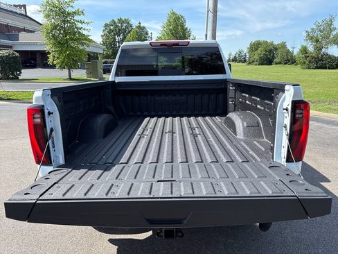 New 2026 GMC Sierra 2500 Denali Ultimate AWD/4WD image 48