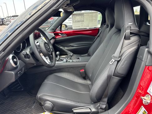 New 2026 MAZDA MX-5 Miata Grand Touring w/ Weather Package RWD image 9