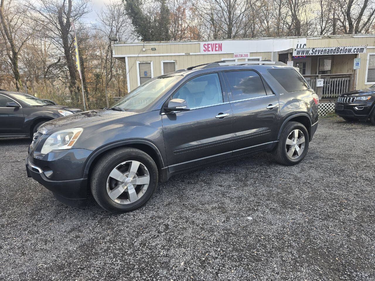 Used 2012 GMC Acadia SLT AWD/4WD image 2