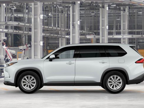 New 2026 Toyota Grand Highlander AWD image 4