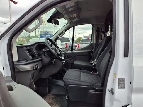 Used 2024 Ford Transit 250 Low Roof w/ Exterior Upgrade Package RWD image 13