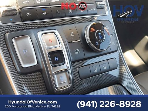 Certified 2021 Hyundai Santa Fe SEL w/ Convenience + Premium Package AWD/4WD image 33