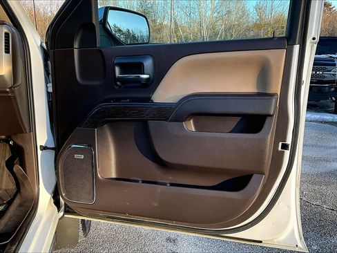 Used 2018 GMC Sierra 1500 Denali w/ Denali Ultimate Package image 23