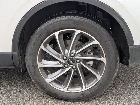 Used 2023 Lincoln Corsair FWD w/ Equipment Group 101A image 29