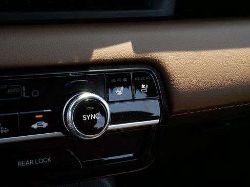 Certified 2026 Honda Passport TrailSport Elite image 32