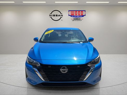 Used 2024 Nissan Sentra SV w/ All-Weather Package FWD image 6