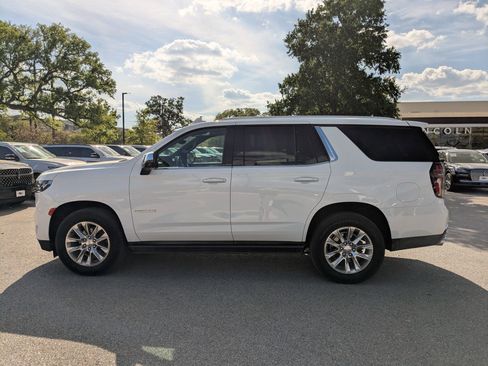 Used 2023 Chevrolet Tahoe Premier w/ Premium Package image 6