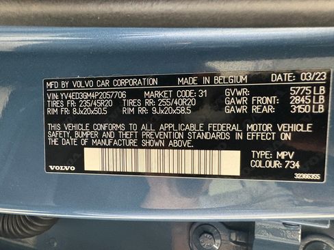 Used 2023 Volvo C40 P8 Recharge Ultimate image 34