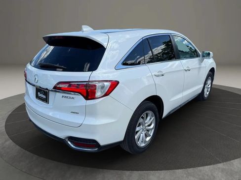 Used 2017 Acura RDX AWD w/ Technology Package image 4