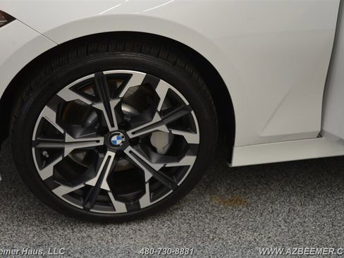 Used 2026 BMW 330i Sedan w/ Convenience Package RWD image 46