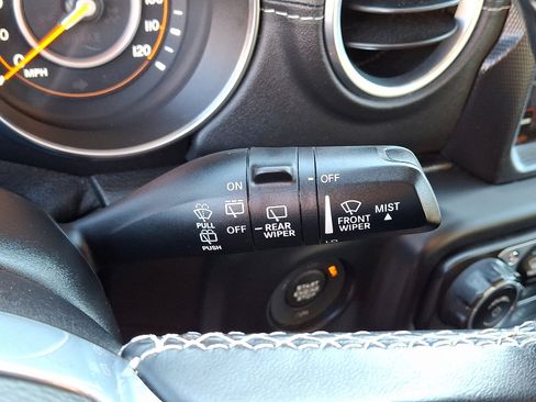 Used 2018 Jeep Wrangler Unlimited Sahara w/ Dual Top Group image 24