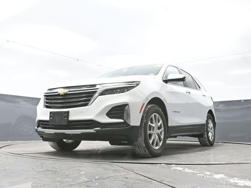 Used 2024 Chevrolet Equinox LT image 29