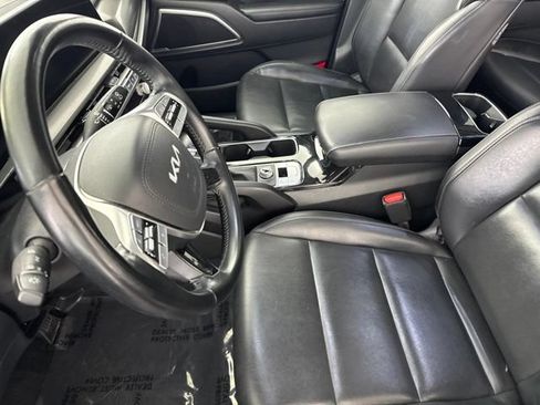 Certified 2025 Kia Telluride S AWD/4WD image 22