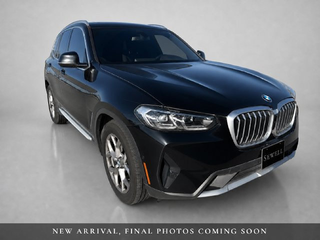 Used 2024 BMW X3 sDrive30i w/ Convenience Package RWD image 3