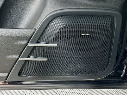 Used 2017 Porsche Cayenne image 19