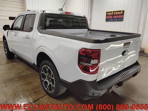 Used 2025 Ford Maverick Lariat w/ 4K Tow Package image 6