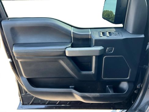 Used 2019 Ford F150 Raptor w/ Equipment Group 802A Luxury AWD/4WD image 25